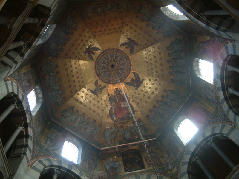 Die Aachener Marienkirche ist eine der ältesten Kuppelbauten nördlich der Alpen