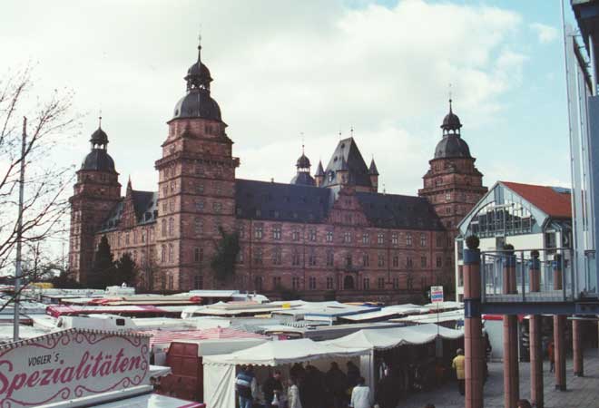 Johannisburg Castle