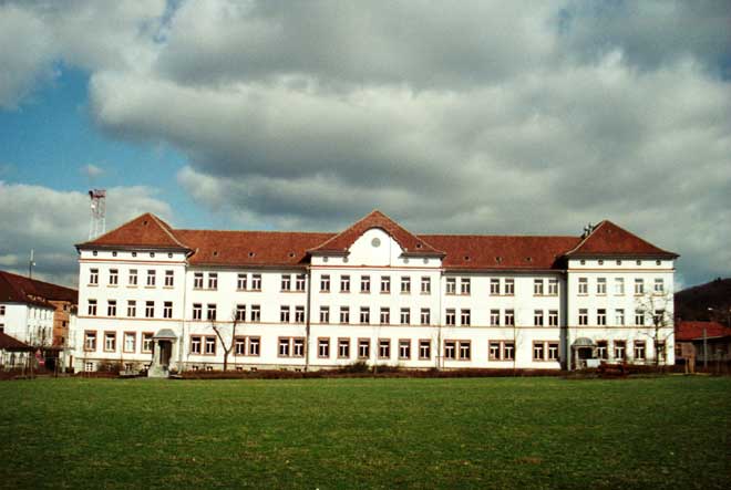 Main building of the University of Applied Sciences Aschaffenburg