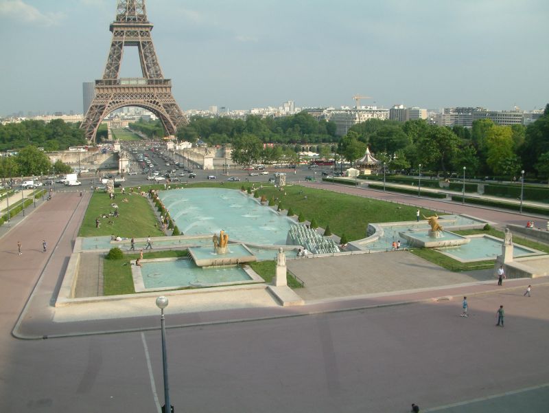 Park of Palais de Chaillot on the Trocadéro. You can cross the river Seine via Pont d'Iéna to reach the large pillars of the Eiffel Tower.