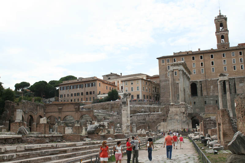 View from Forum Romanum up to Capitol Hill. On the left side you can see ruins of the Basilica Julia. On the middle you see some columns of the Saturn Temple