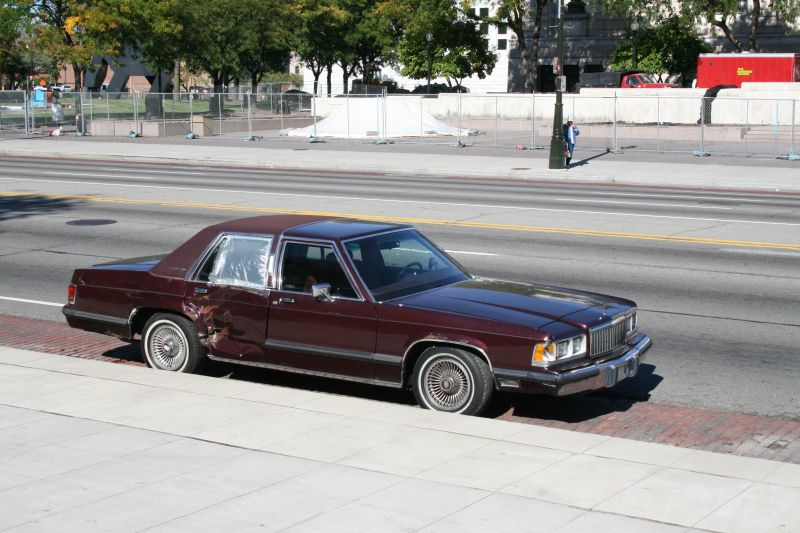 Parking car across the Detroit Public Library