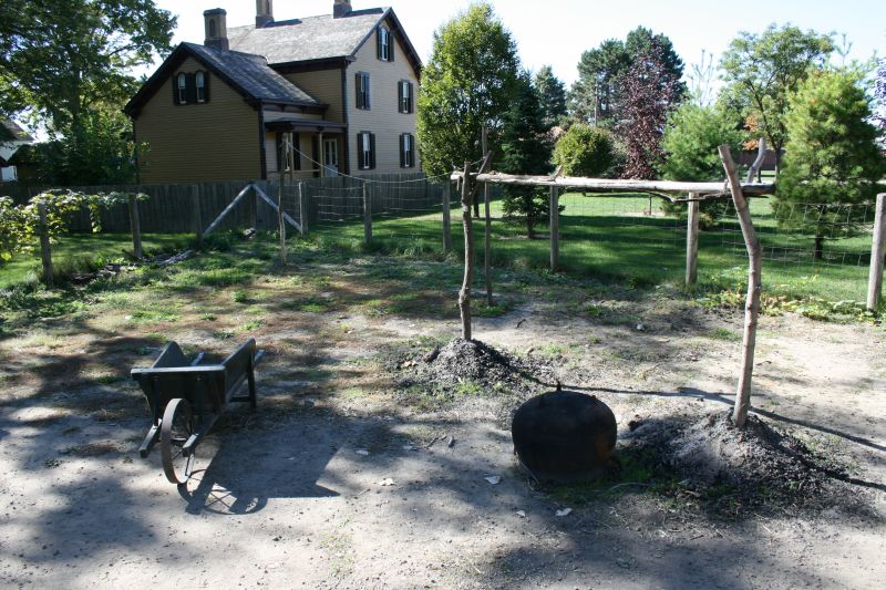 Garden behind the& Mattox familiy home. This is an example for living conditions of poor families during the Great Depression.