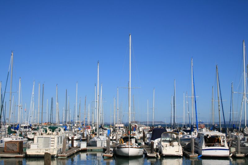 Boote in der Nähe des Pier 39