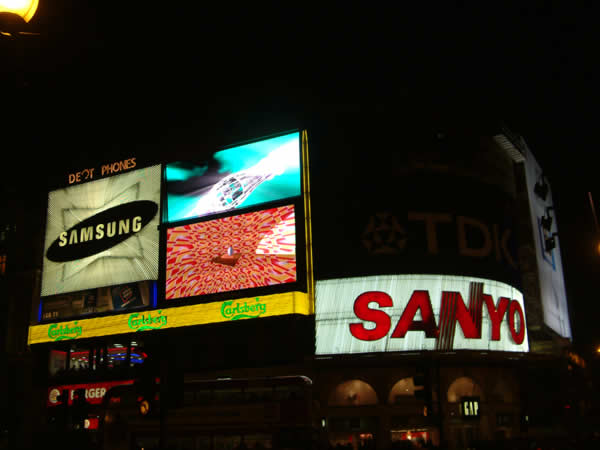 Piccadilly Circus