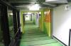 Die grünen Korridore der Uniklinik RWTH Aachen bei Nacht