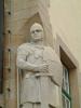 Die Statue des heiligen "Ritter Sigmar" schm�ckt das Rathaus von Sigmaringen. Die Stadt verdankt meines Wissens ihren Namen diesem bewaffneten Recken. Leider kann ich mich nicht mehr an die Geschichte erinnern, die sich um Sigmar rankt.