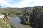 Der Fluss Tajo in Toledo.