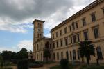 Gartenfront und Uhrenturm des Osborne House