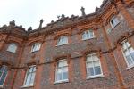 Das viktorianische Hughenden Manor wurde aus roten Ziegelsteinen erbaut