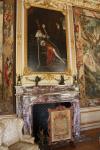 Zweites Prunkgemach in der Zimmerflucht bzw. Enfilade von Räumen westlich des großen Speisesaals in Blenheim Palace. Über dem Kamin hängt ein Portrait des großen Gegners des Duke: Der Sonnenkönig Ludwig XIV.