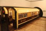 Wagen der alten Glasgow District Subway. Die U-Bahnwagen wurden durch einen Drahtseilmechanismus gezogen
