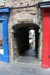 Die sogenannte Advocate's Close in Edinburgh, eine sehr enge Gasse unterhalb der Royal Mile.