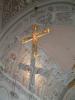 Kreuz über dem Hauptaltar im Dom St. Kilian
