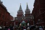 Resurrection (Voskresenskyie) Gates and the crown cueing to get on the Red Square