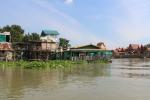 An Bord eines Ruea Hang Yao ("Langheckboot" oder "long-tail boat") durch die Kanäle von Ayutthaya
